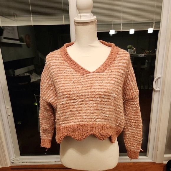 Sweaters - Newberry Kustoms Cropped Sweater Size Small Womens
